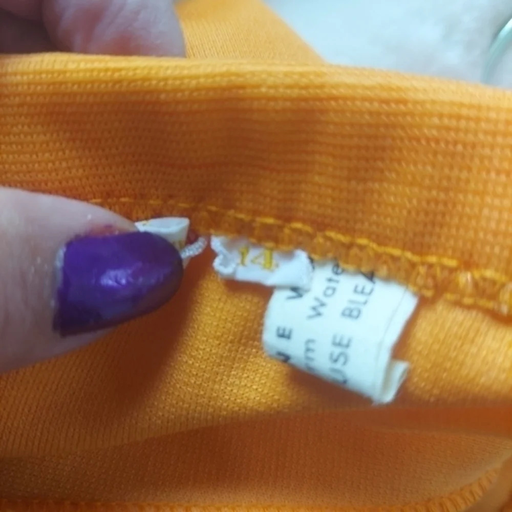 Vintage 60s 70s Ceeb Orange Knit Vest Skirt Set with sunshine yellow‎ buttons - Picture 10 of 14